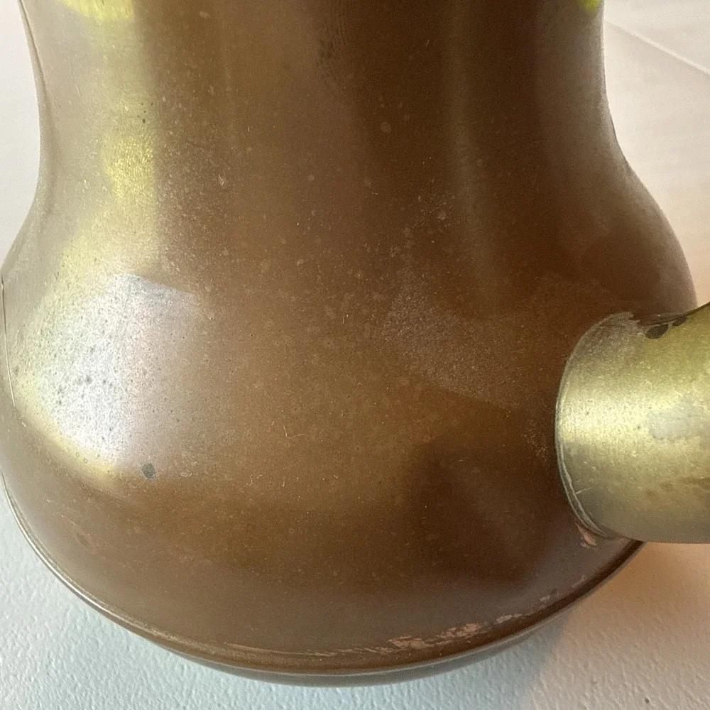 Vintage Copper and Brass Tea Pot with Lid and Wrapped Handle Decor (read)